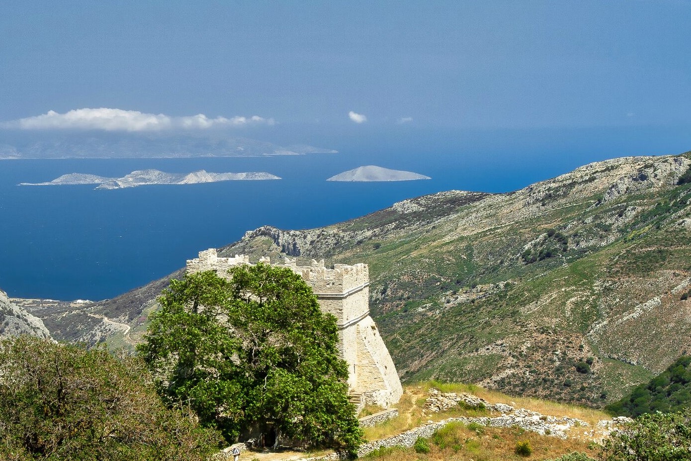 hiking Naxos greek islands