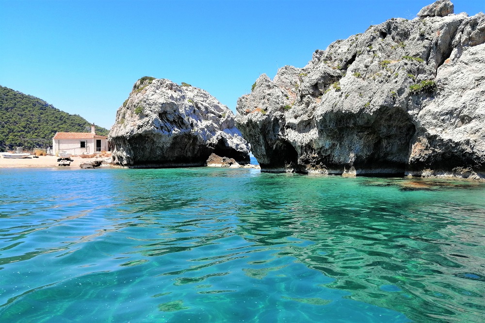 kids beach boat corinthia