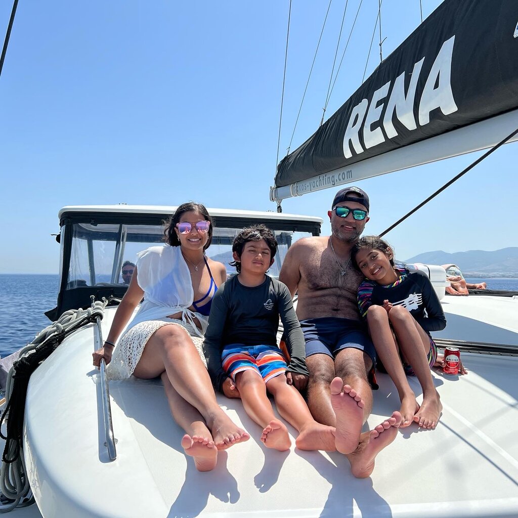 naxos yachting kids family